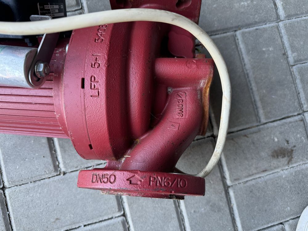 Grundfos UPS 50-120F bezdlawnicowa pompa obiegowa C.O 3 predkosci