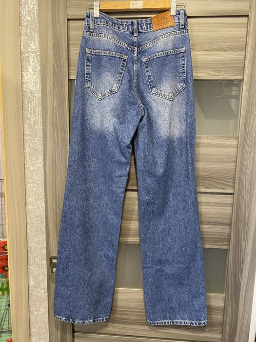 Джинси темно-сині