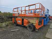 Zwyżka podest ruchomy JLG 4394 diesel nożycowa 4x4 GENIE 4390 RT 5390