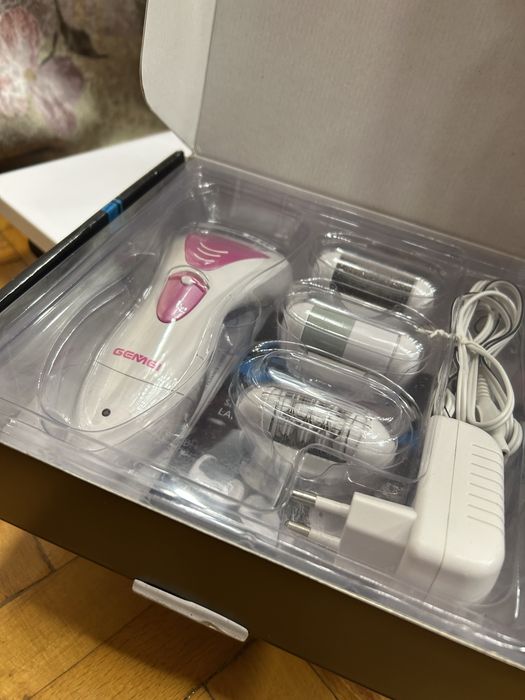 Продам Епілятор 4 в 1 Gemei 7006 pink! Не використовувся, новий!!!