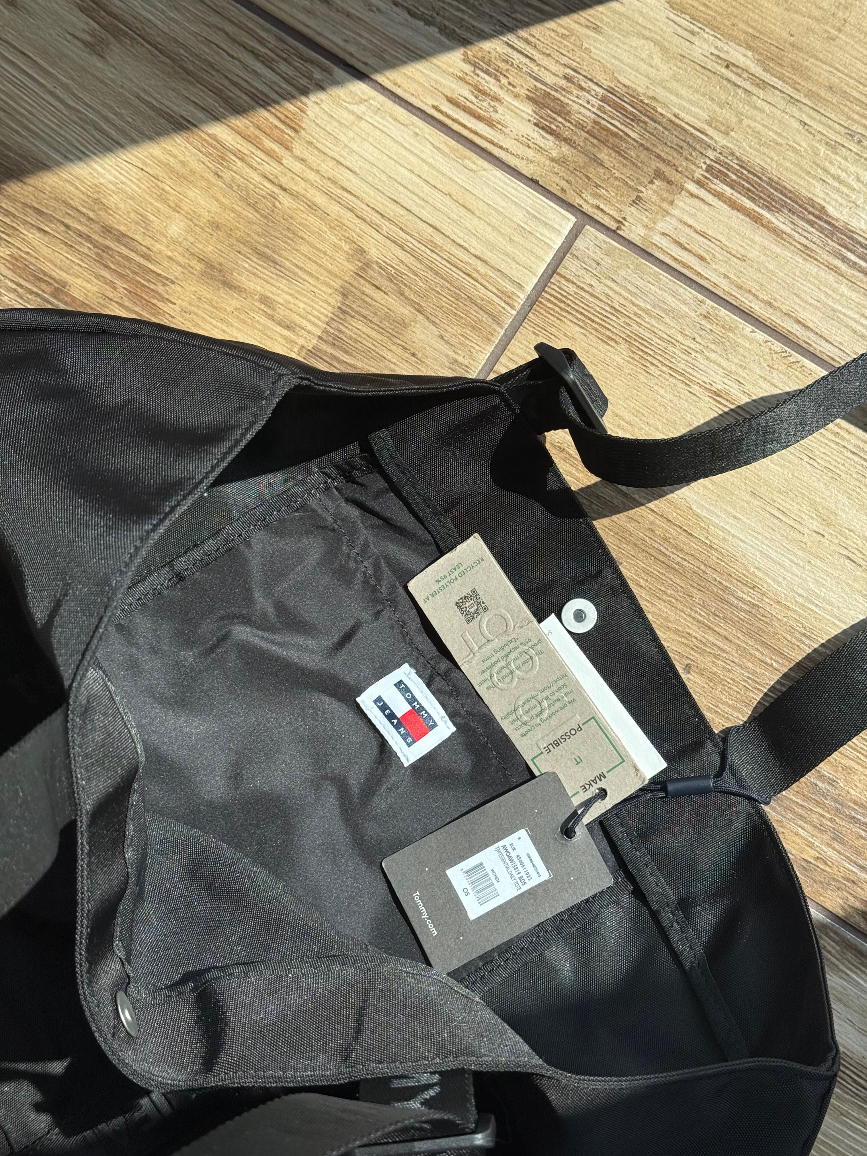 Сумка шоппер Tommy Jeans Hilfiger