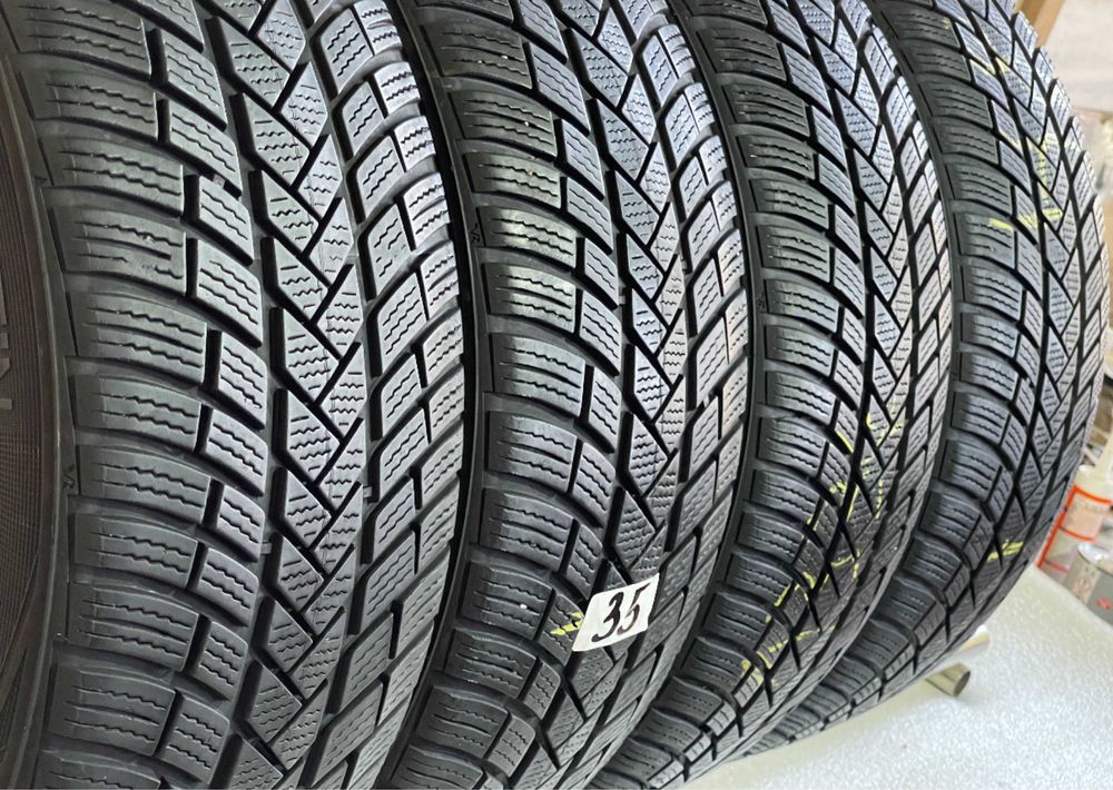 Автошини колеса резина 215/50 R18 Vredestein 2021 рік зимові