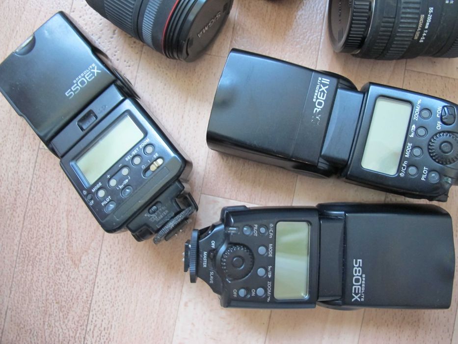 Canon EOS 7D, спалахи  об'єктиви