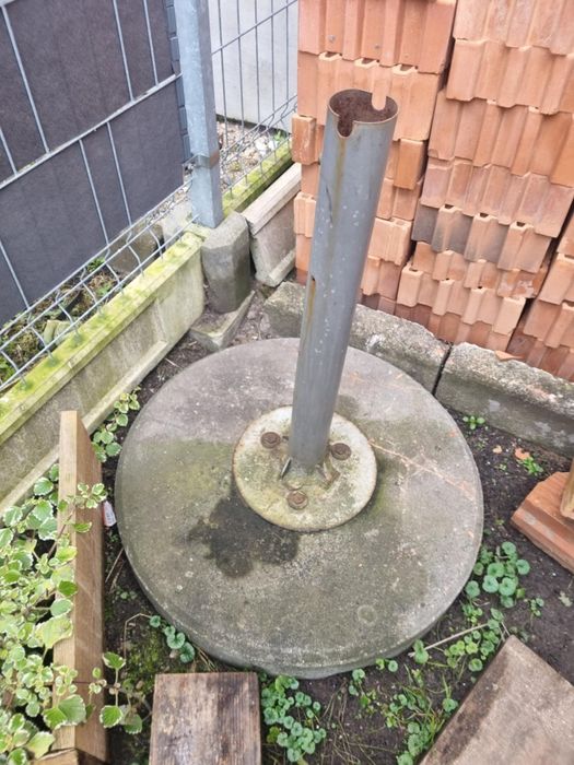 Stojak na parasol 100zl