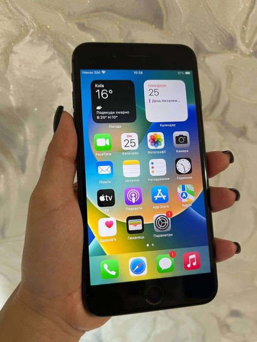 Телефон iPhone 8plus 64