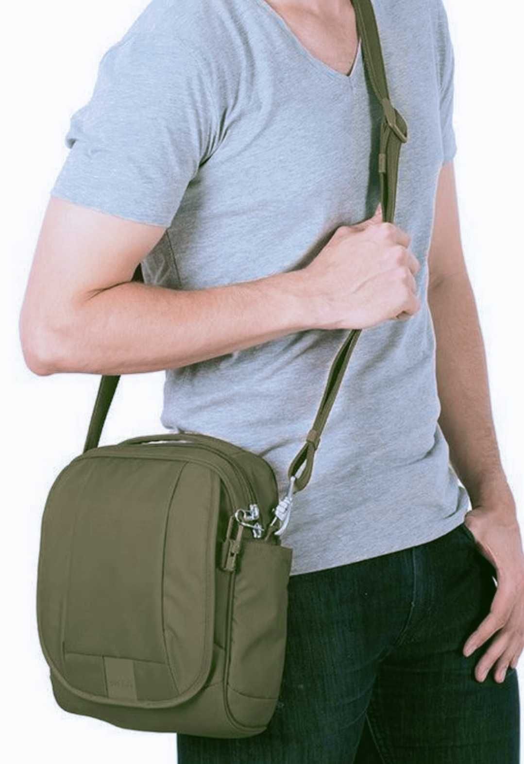 Мужская сумка планшетка через плечо антивор Pacsafe Metrosafe