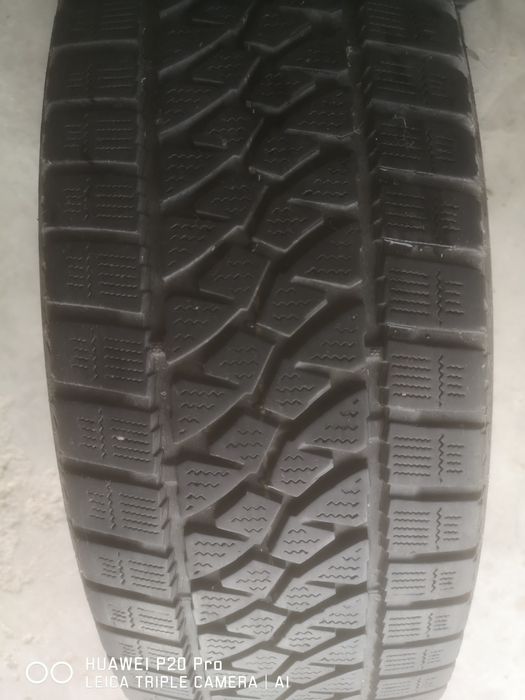 Opony zimowe r16 215x65 C
