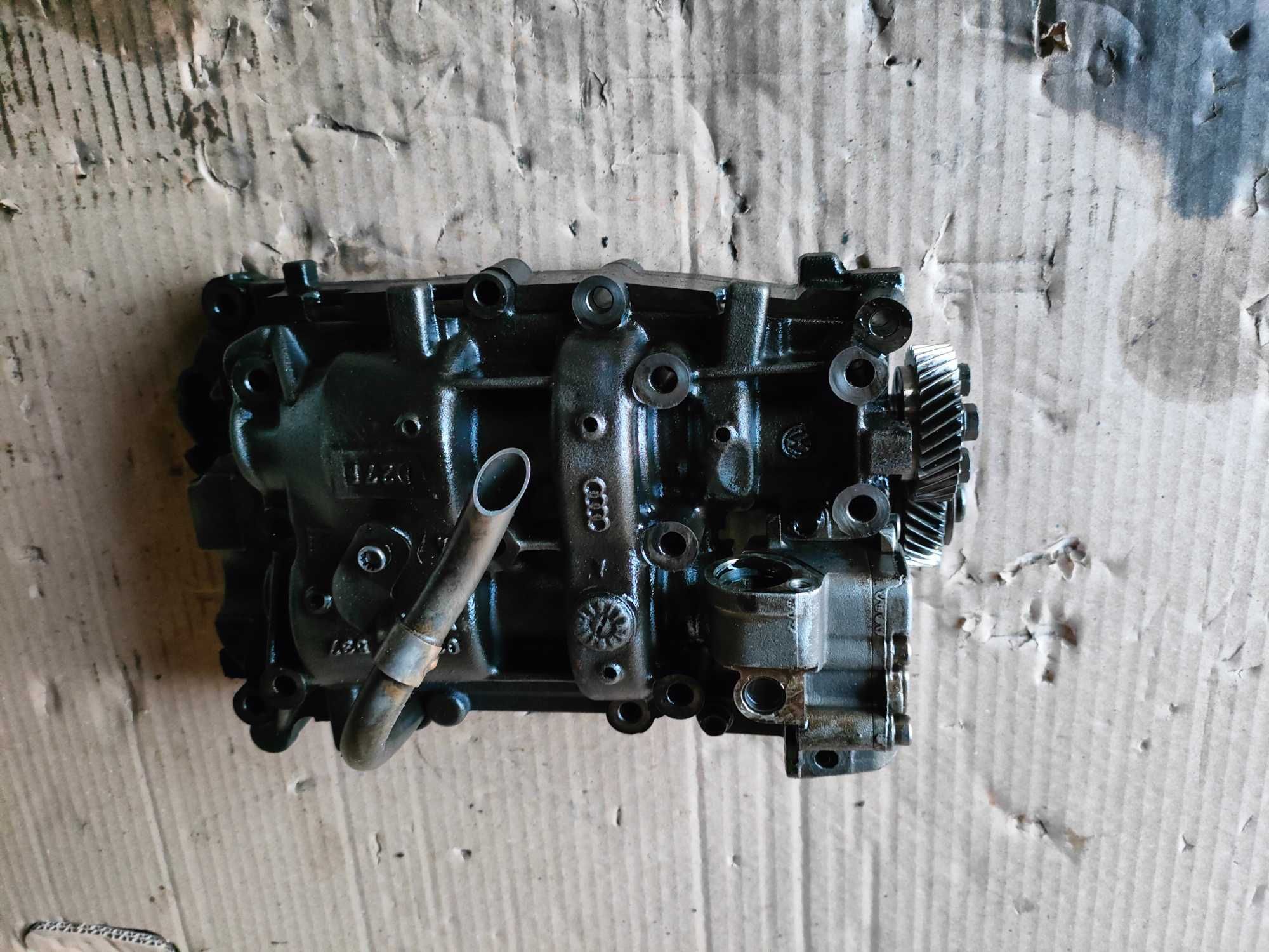 Pompa oleju 2.0 tdi,cr CBA