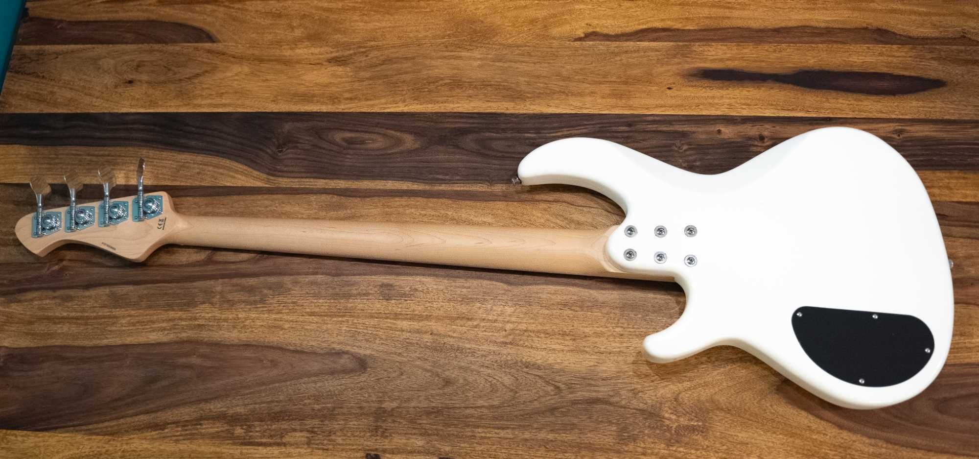 Gitara basowa BAS Aria Pro II RSB series