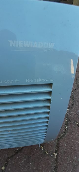 Mały grzejnik Niewiadów
