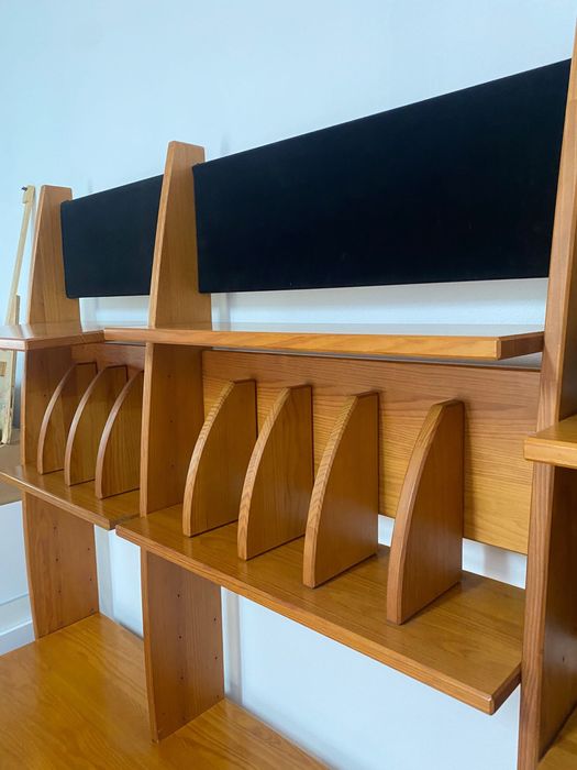 Secretaria em madeira