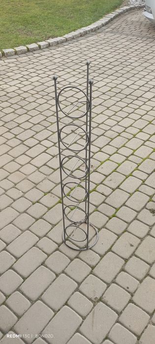 Stojak na butelki z wina, wódki