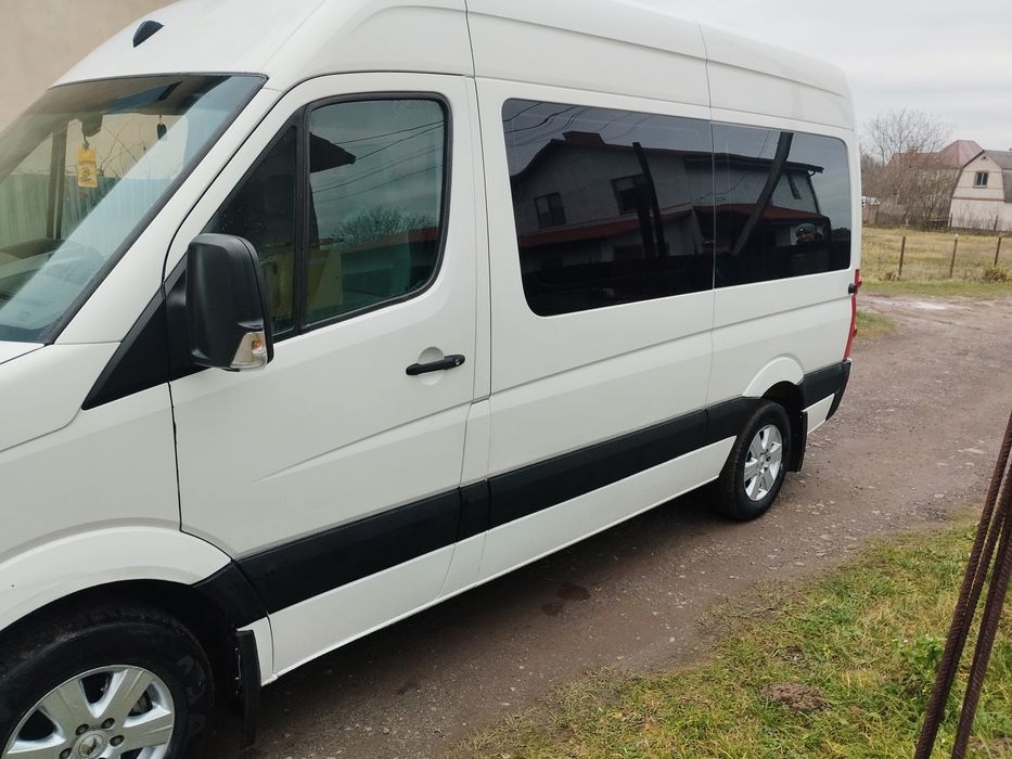 Крафтер пасажир хороший стан цікавить обмін на менший бус