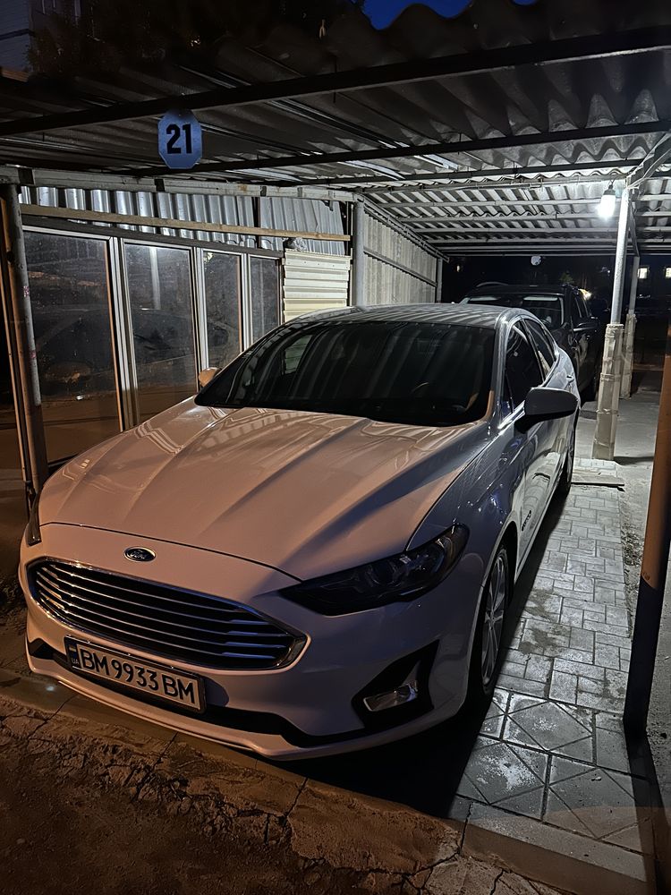 Ford Fusion гібрид 2019р