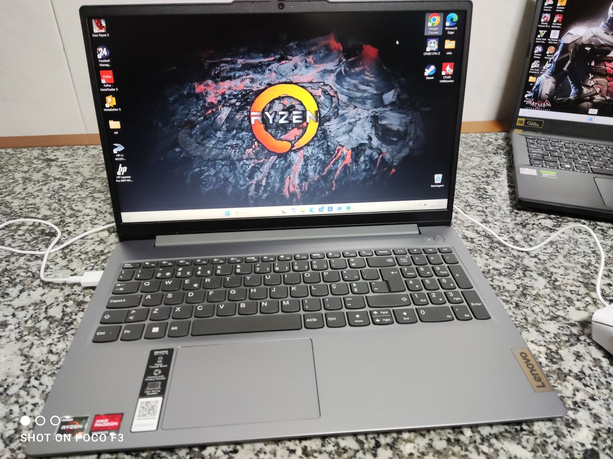 Portátil Lenovo Ideapad Ryzen 7 7730u, 16GB ram, 512 ssd