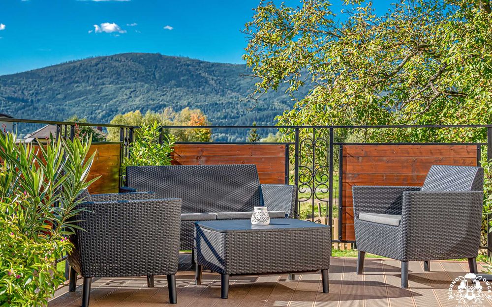 Noclegi z klimatem. Pokoje z łazienkami przy szlaku. Beskid Żywiecki.