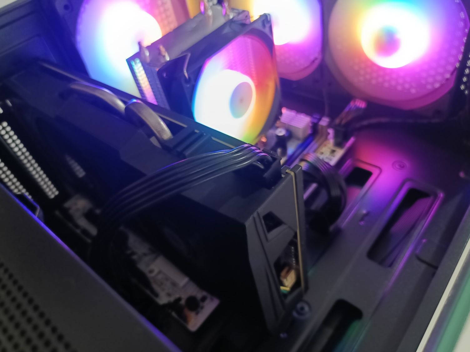 PC Gamer com RX 580 8GB – Excelente Custo-Benefício!