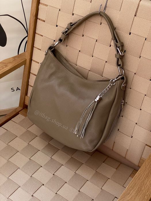 Шкіряна італійська сумка хобо, кольори. Кожаная сумка мешок Италия