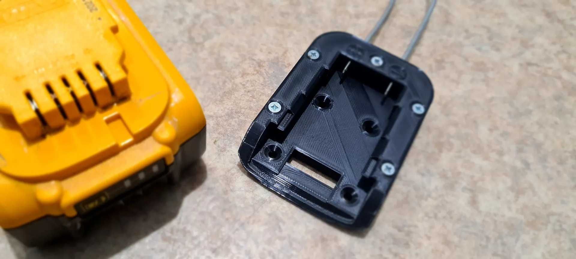 Адаптер для акумулятора DeWalt 18V