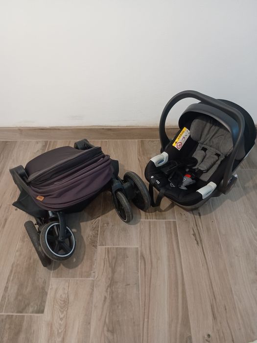Carrinho de bebe tuctuc  kimbo com ovo