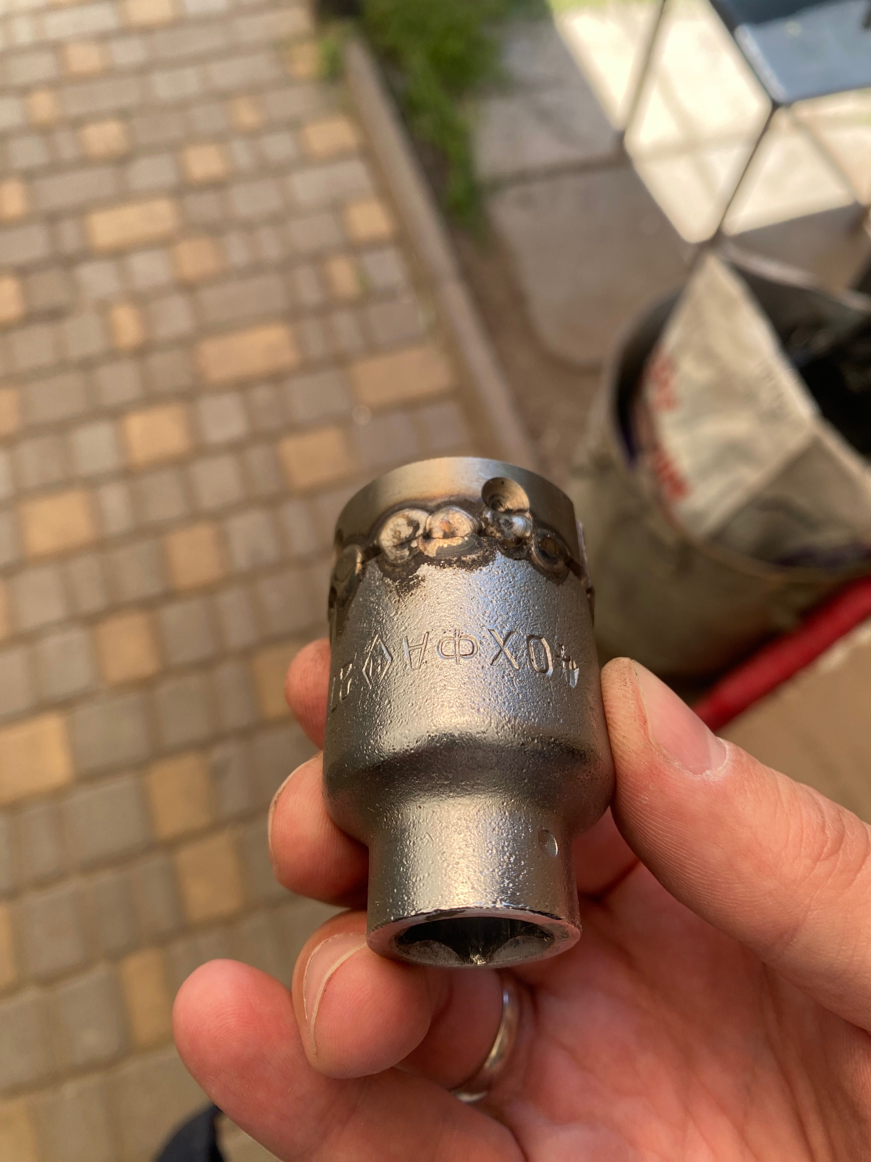 плашка м12 1.5 под 1/2