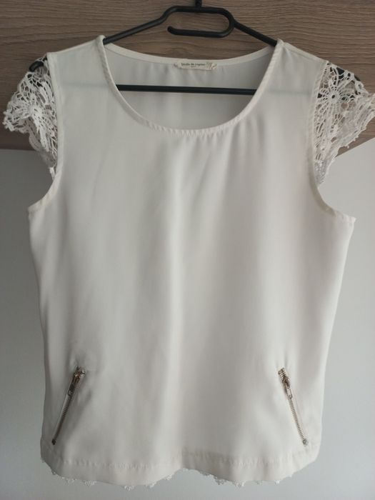 Bluzka w rozmiarze S