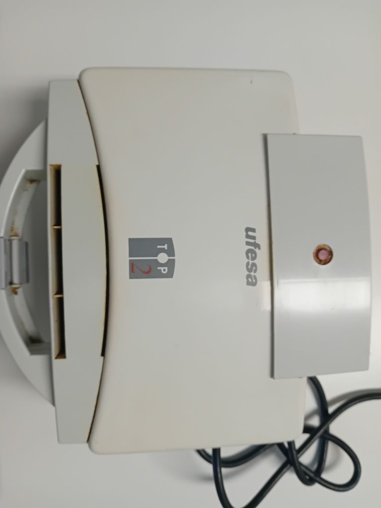 Tostadeira  marca Ufesa