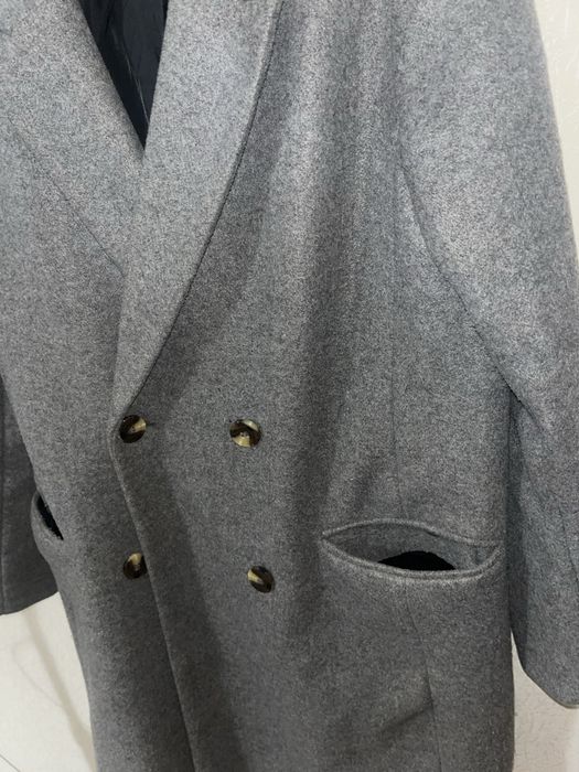 Пальто жіноче сіре