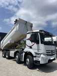 Mercedes Benz Arocs 3243 / 8x4 - Basculante
