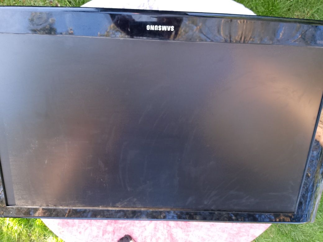 uszkodzone telewizory