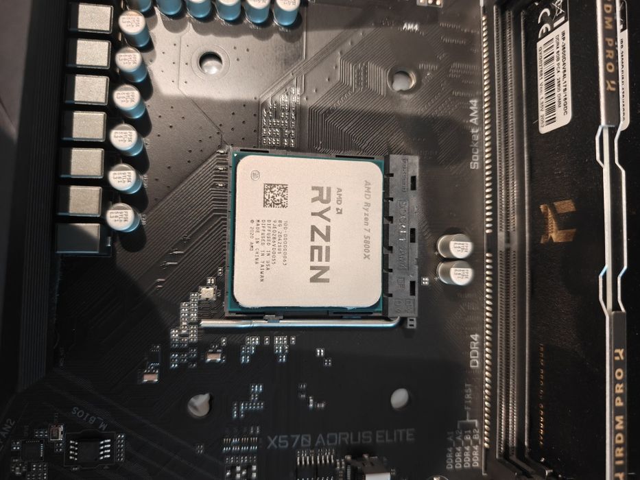 Zestaw Gigabyte X570 Aorus+Ryzen 7 5800X+16GB RAM DDR4 3600MHz cl17