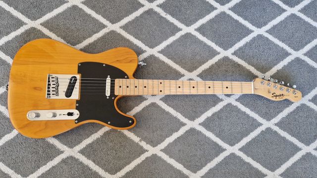 Fender Squier Telecaster Butterscotch Blonde + akcesoria
