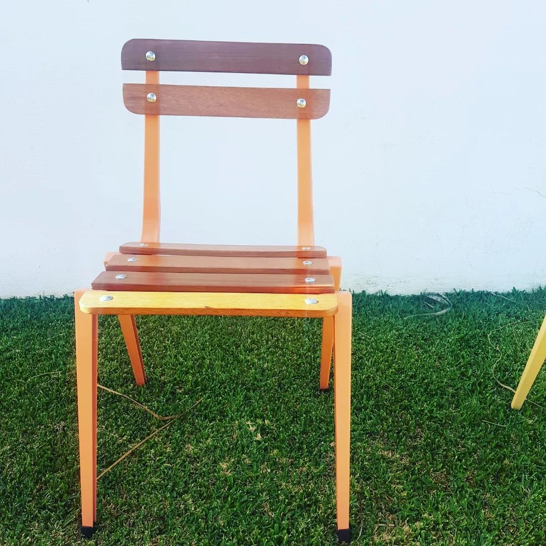 Cadeiras para esplanada ou jardim