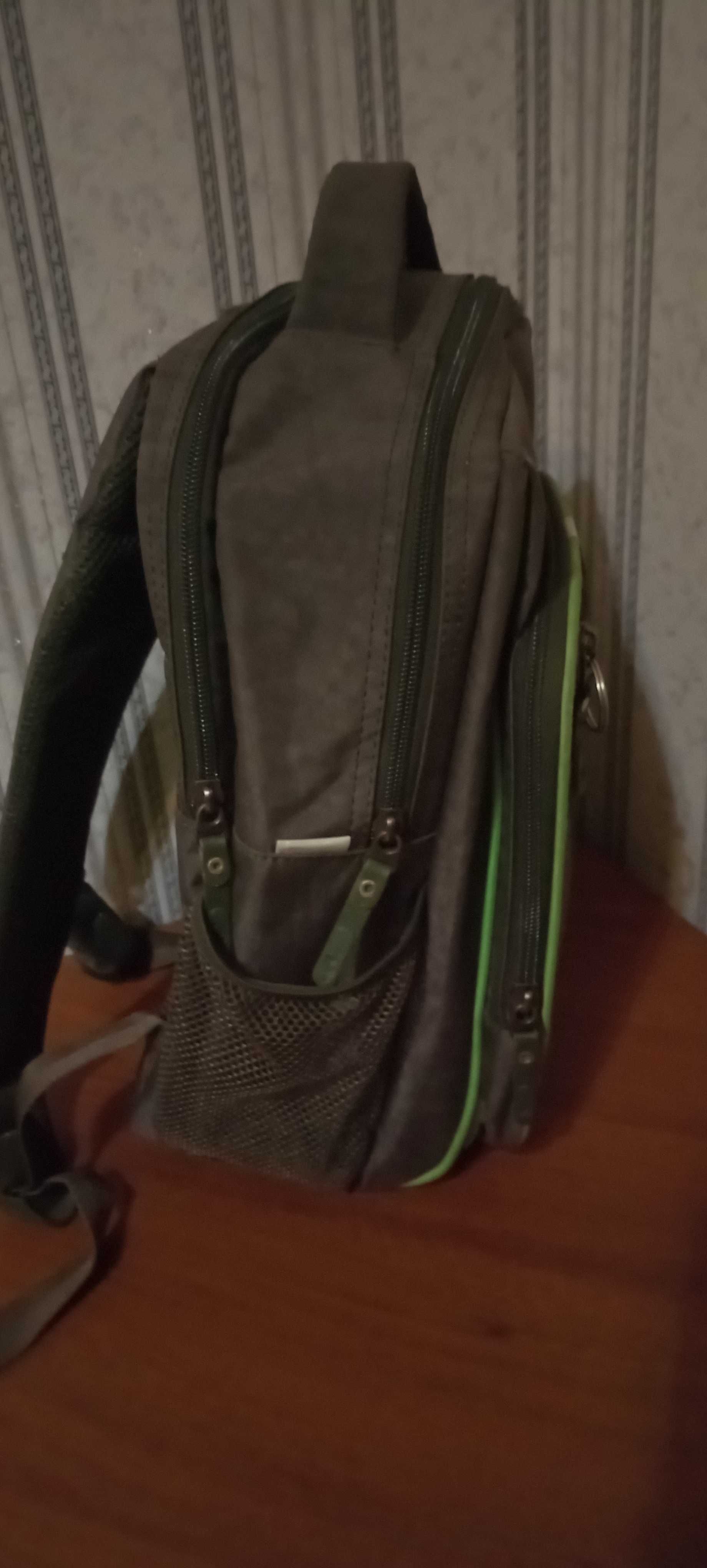 Рюкзак школьный 1-2класс