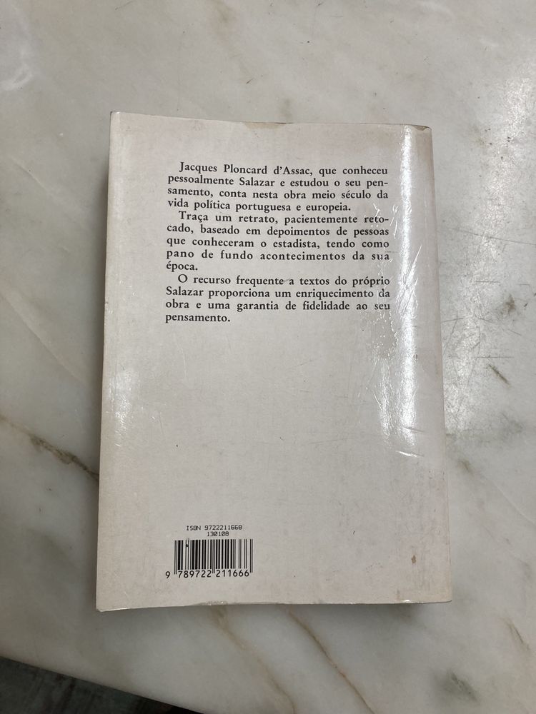 Livro Salazar A Vida e a Obra, Ploncard d’Assac