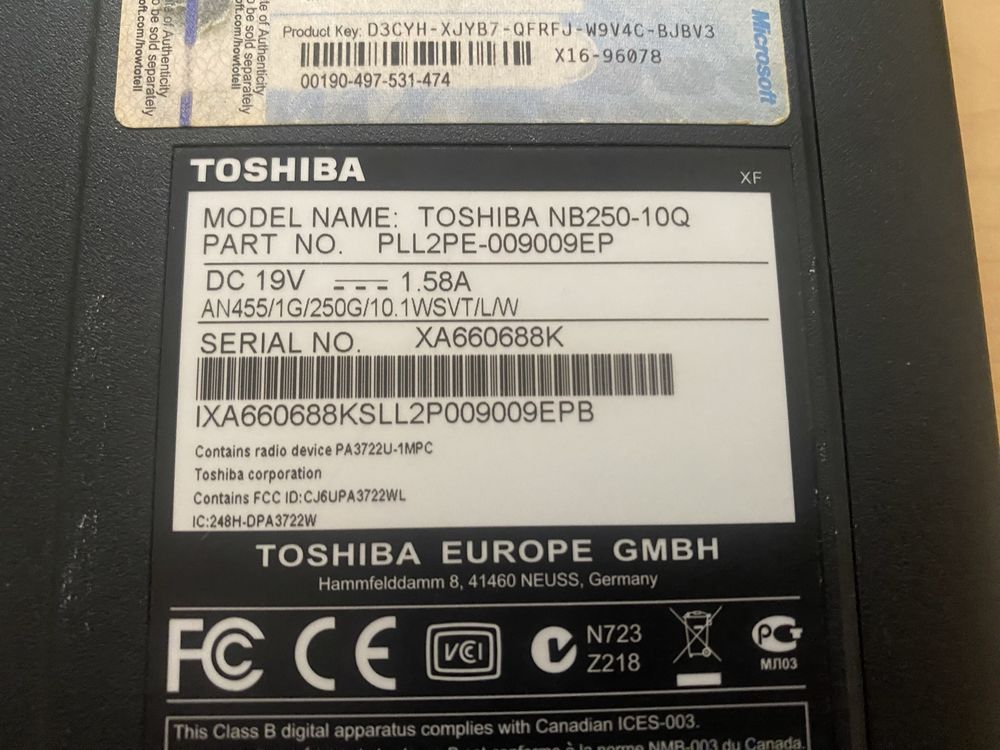 Computadores pequenos da toshiba