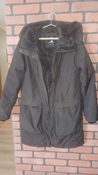 Didriksons swietna czekoladowa kurtka zimowa M 38