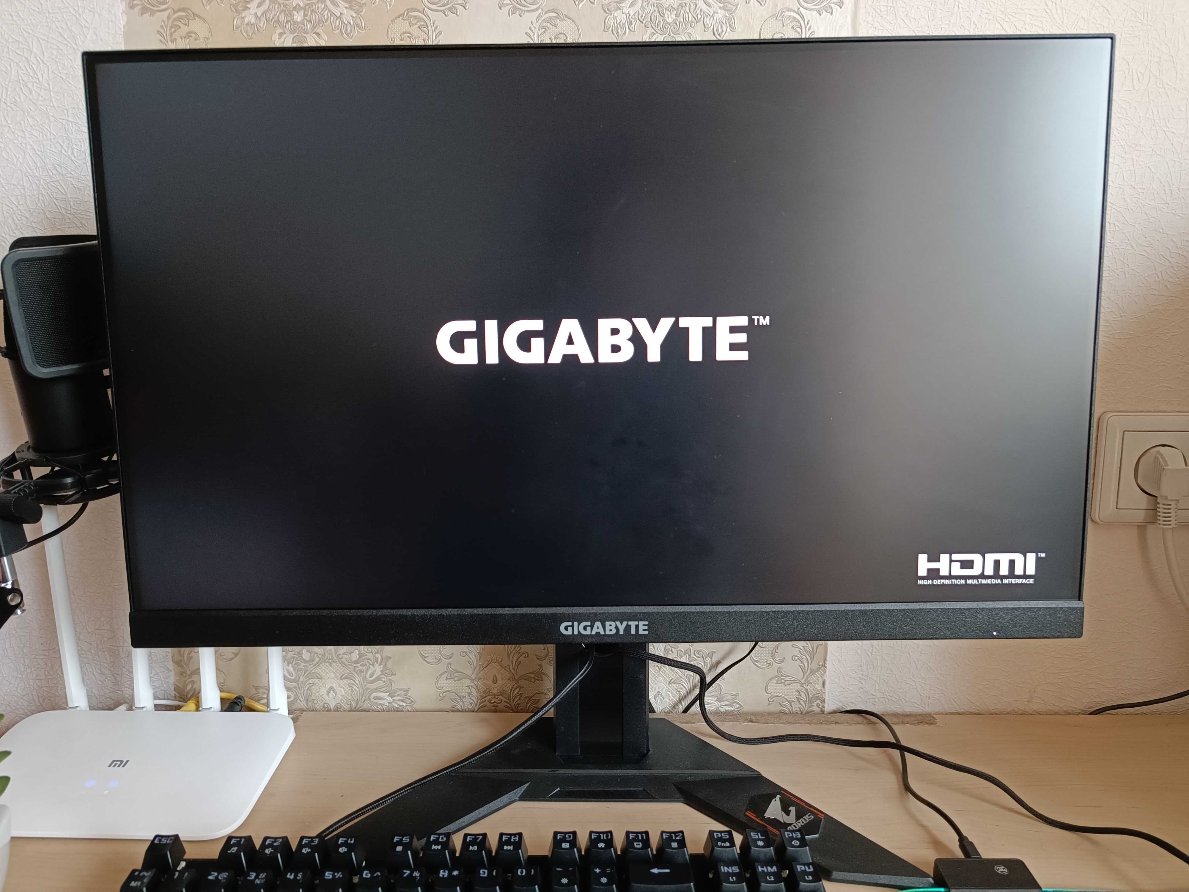 Монітор Gigabyte G24F