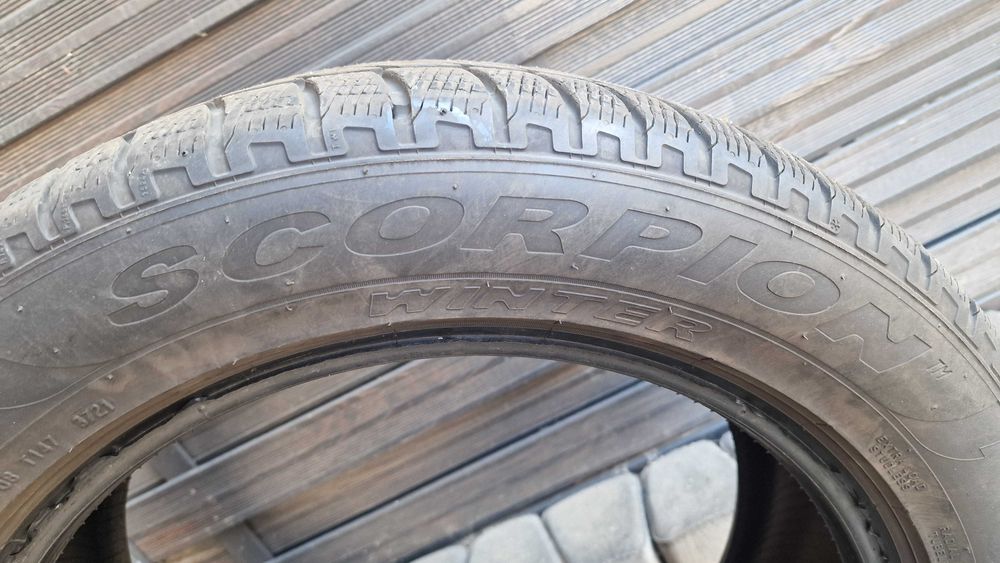 Zimowe opony Pirelli Scorpion Winter 235/55 R19