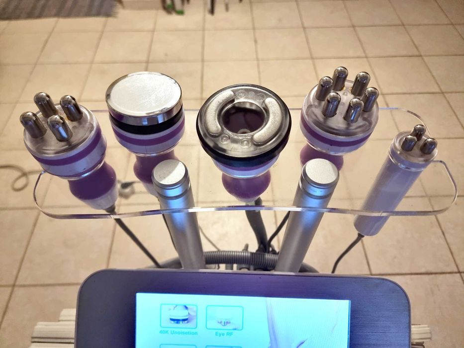 Lipo-laser + Cavitação e Radiofrequência + Vaco
