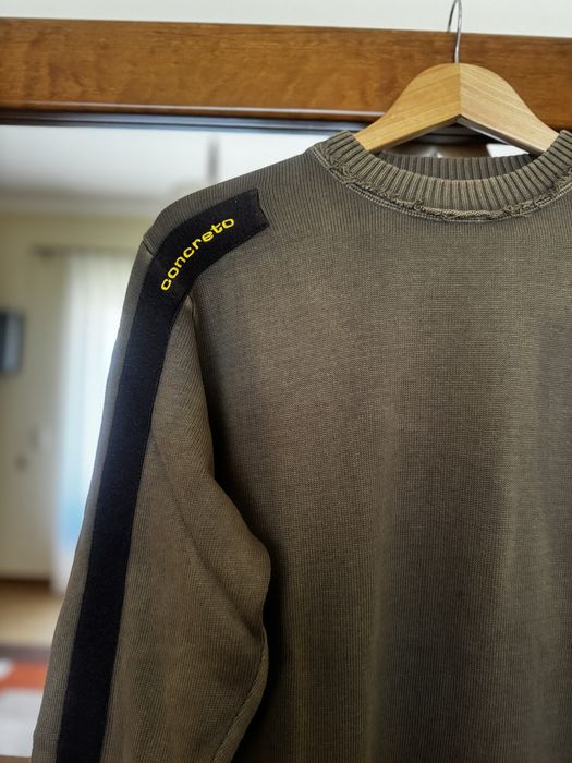 Camisola marca Concreto, tam L!