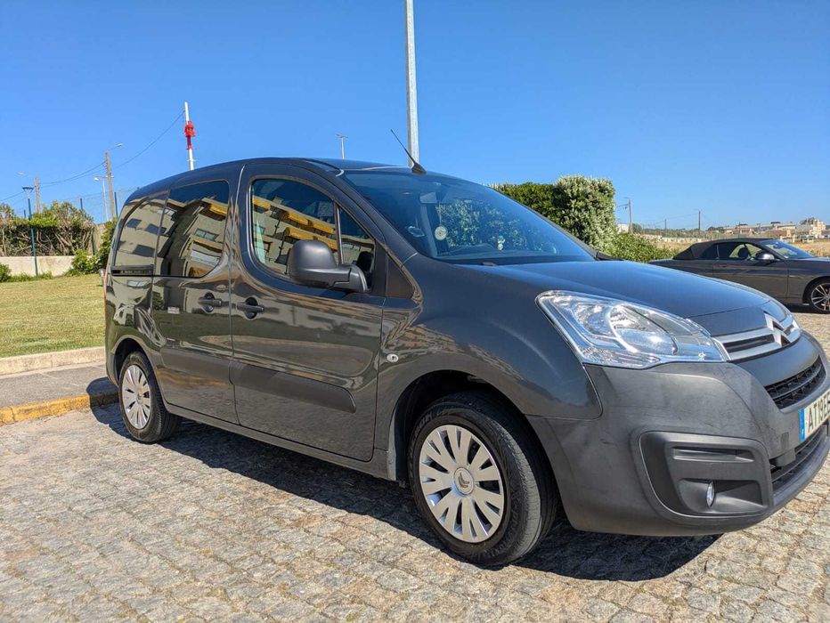 Citroën Berlingo Comercial 3 lugares Cx Automática