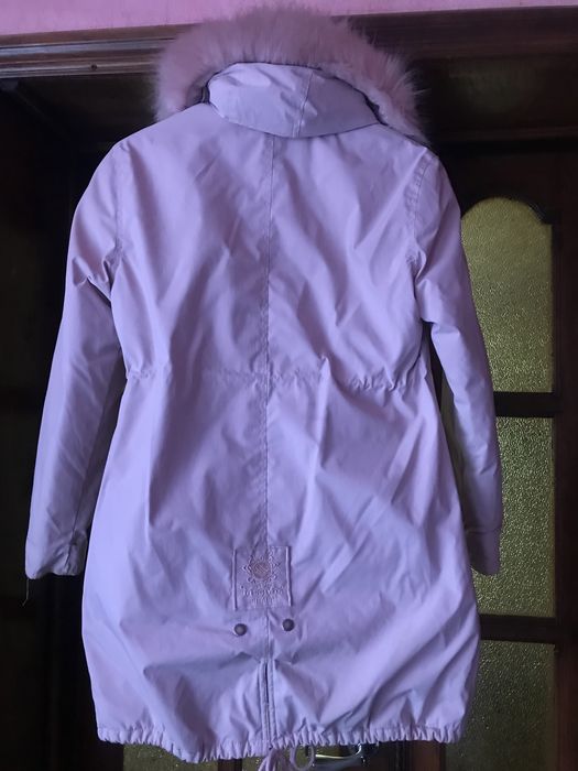 Продам парку зимнюю