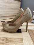 buty szpilki damskie czółenka beżowe nude Stradivarius 40 platforma