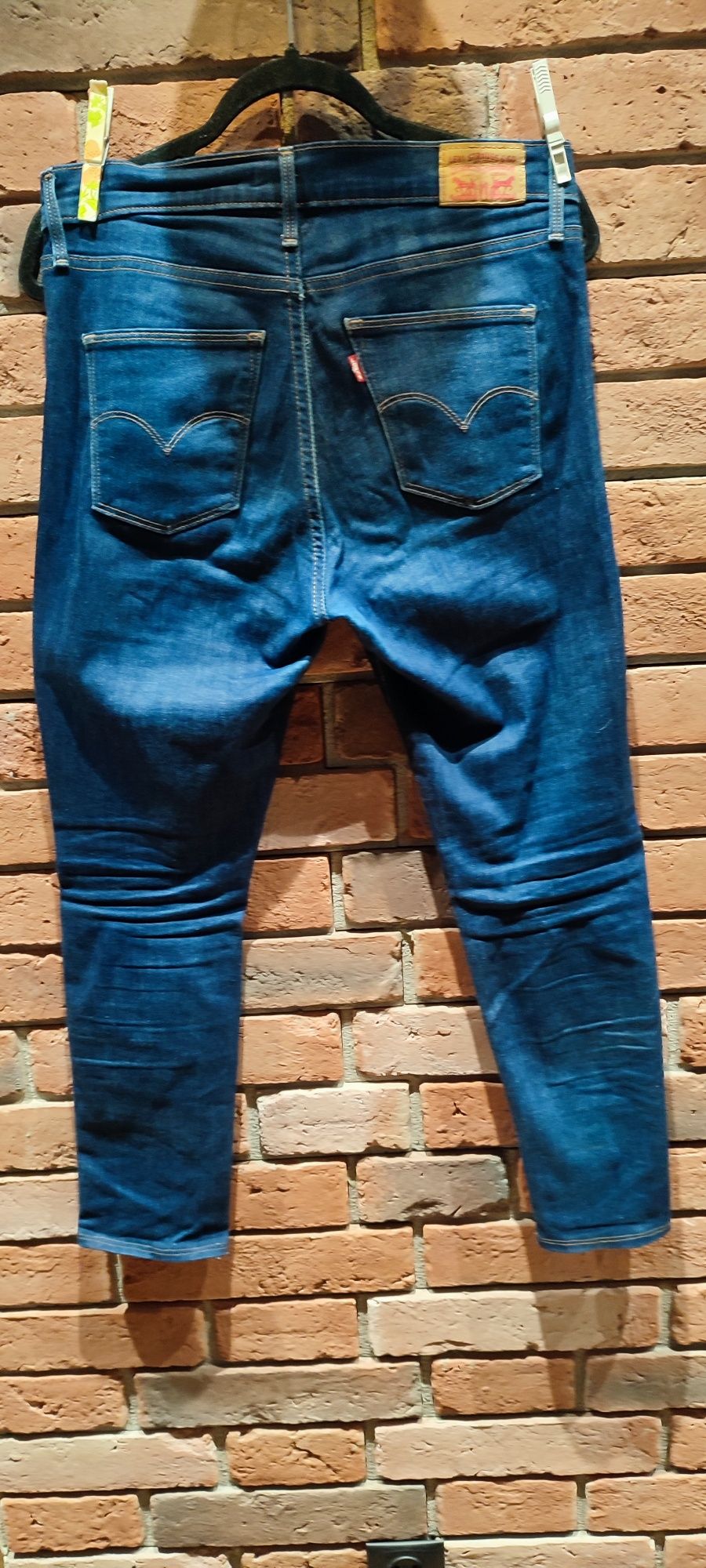 Spodnie jeansowe Levi's roz L W 30 L 32