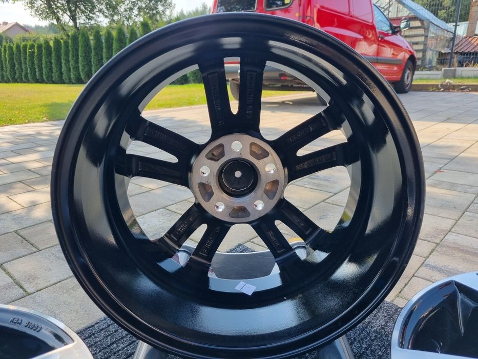 Volvo 16" Felgi nowe 5x108 V40 C30 V50 S60 V60 S40 C70 Czarny / Poler