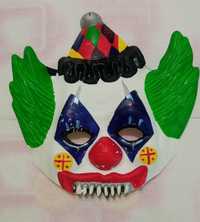 Фірмова маска клоун