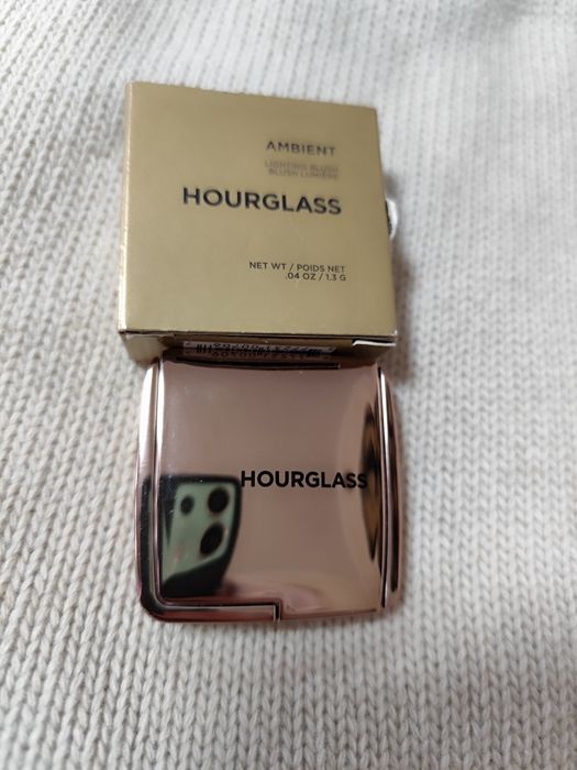 Hourglass Diffused heat румяна оригинал