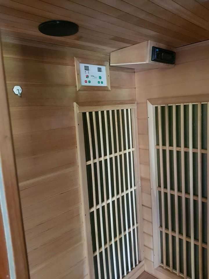 Sauna FIŃSKA + Sauna INFRARED 2w1 na podczerwień sucha 2-3 RADIO FM