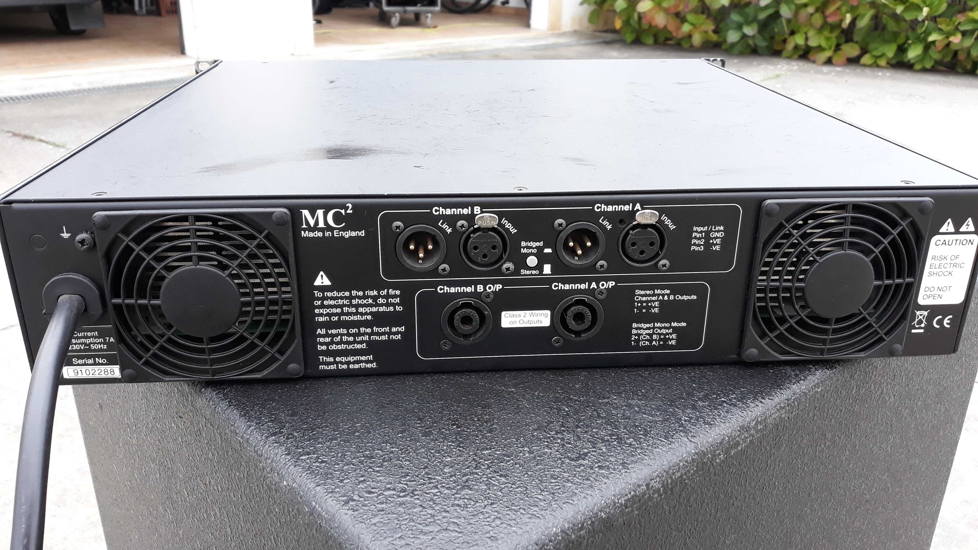 Amplificador MC2 T2000